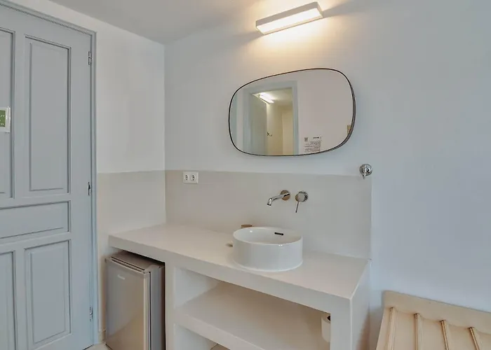 Hotel Mantalena Antiparos Town