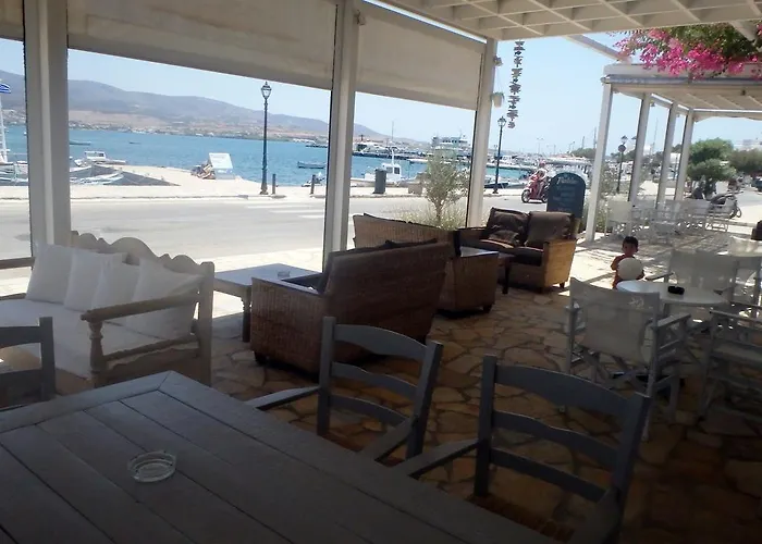 Mantalena Antiparos Town