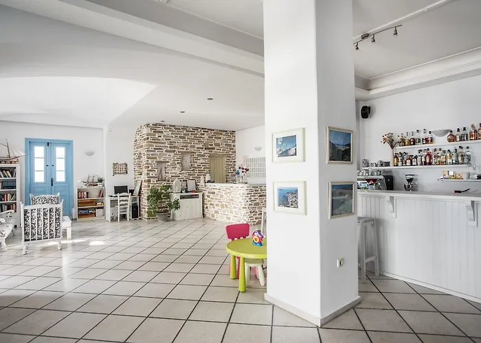 Mantalena 2* Antiparos Town