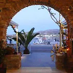 Mantalena Hotell 2*