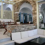 Mantalena Hotell