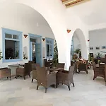 Mantalena Hotell
