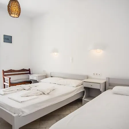 Mantalena Antiparos Città