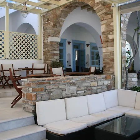 Mantalena Hotel