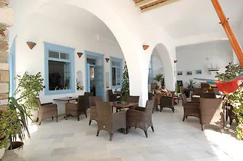 Mantalena Hotel