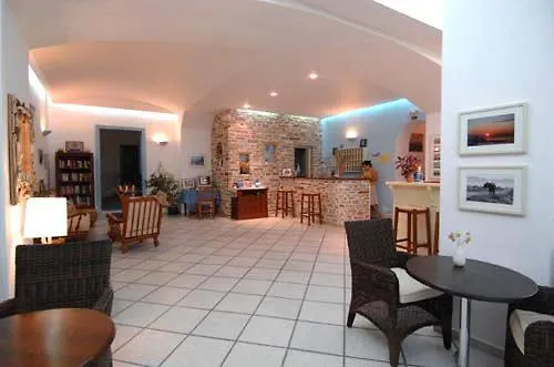 酒店 曼塔乐纳酒店